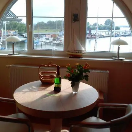 Hafenidyll Mit Wasserblick Apartamento