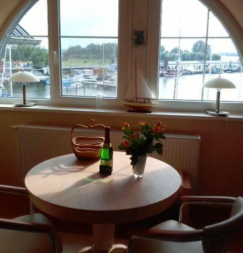Hafenidyll Mit Wasserblick Apartamento